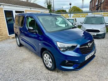 Vauxhall Combo 1.5 Turbo D SE MPV 5dr Diesel Manual 6Spd Euro 6 (s/s) (100 ps)