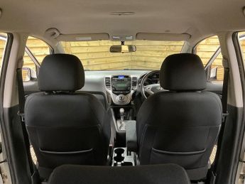 HYUNDAI IX20 1.6 Active Hatchback 5dr Petrol Auto Euro 5 (123 bhp)