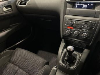 CITROEN C4 1.6 BlueHDi Feel Hatchback 5dr Diesel Manual Euro 6 (100 ps)