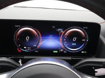 MERCEDES-BENZ EQA EQA 250+ 70.5kWh AMG Line SUV 5dr Electric Auto (190 ps)