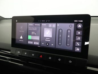 MG MG 4 64kWh SE Long Range Hatchback 5dr Electric Auto (203 ps)