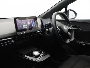 MG MG 4 64kWh SE Long Range Hatchback 5dr Electric Auto (203 ps)