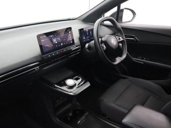 MG MG 4 64kWh SE Long Range Hatchback 5dr Electric Auto (203 ps)