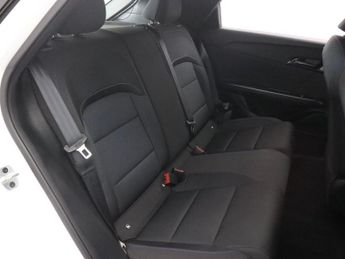 MG MG 4 64kWh SE Long Range Hatchback 5dr Electric Auto (203 ps)