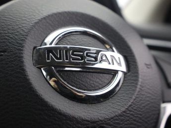 NISSAN QASHQAI 1.3 DIG-T N-Connecta SUV 5dr Petrol DCT Auto Euro 6 (s/s) (160 p