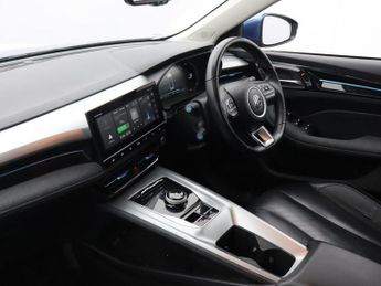 MG MG 5 61.1kWh Trophy Long Range Estate 5dr Electric Auto (156 ps)