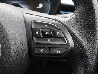MG MG 5 61.1kWh Trophy Long Range Estate 5dr Electric Auto (156 ps)