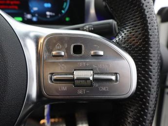 MERCEDES-BENZ CLA 1.3 CLA250e 15.6kWh AMG Line (Premium) Shooting Brake 5dr Petrol