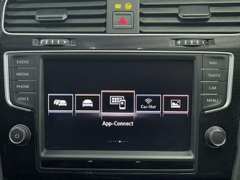 VOLKSWAGEN GOLF 1.4 TSI GTE Nav Hatchback 5dr Petrol Plug-in Hybrid DSG Euro 6 (