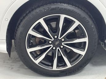 FORD KUGA 1.5 TDCi ST-Line SUV 5dr Diesel Powershift Euro 6 (s/s) (120 ps)