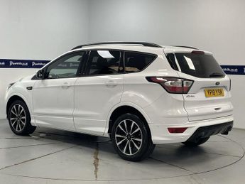 FORD KUGA 1.5 TDCi ST-Line SUV 5dr Diesel Powershift Euro 6 (s/s) (120 ps)
