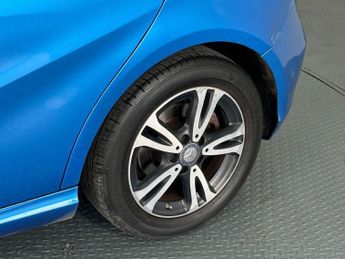 MERCEDES-BENZ A-CLASS 1.6 A180 SE (Executive) Hatchback 5dr Petrol 7G-DCT Euro 6 (s/s)