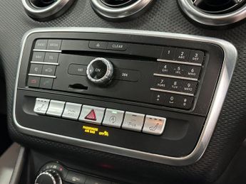 MERCEDES-BENZ A-CLASS 1.6 A180 SE (Executive) Hatchback 5dr Petrol 7G-DCT Euro 6 (s/s)