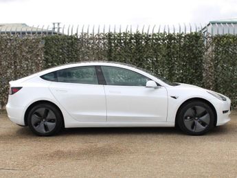 TESLA Model 3 Standard Range Plus Saloon 4dr Electric Auto RWD (241 bhp)