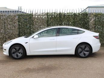 TESLA Model 3 Standard Range Plus Saloon 4dr Electric Auto RWD (241 bhp)