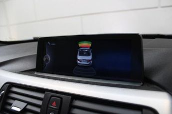 BMW 4 SERIES CONVERTIBLE 2.0 420d M Sport Convertible 2dr Diesel Auto Euro 6 (s/s) (184 p