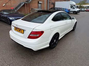 MERCEDES-BENZ C-CLASS 1.8 C180 BlueEfficiency AMG Sport Coupe 2dr Petrol G-Tronic+ (st