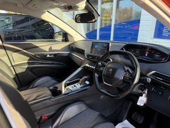 PEUGEOT 3008 1.2 PureTech Allure SUV 5dr Petrol EAT Euro 6 (s/s) (130 ps)