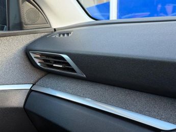 PEUGEOT 3008 1.2 PureTech Allure SUV 5dr Petrol EAT Euro 6 (s/s) (130 ps)