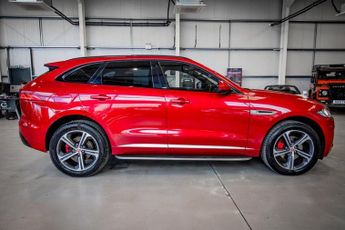 JAGUAR F-PACE 3.0 D300 V6 S SUV 5dr Diesel Auto AWD Euro 6 (s/s) (300 ps)