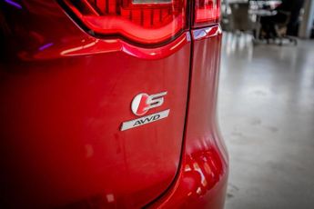 JAGUAR F-PACE 3.0 D300 V6 S SUV 5dr Diesel Auto AWD Euro 6 (s/s) (300 ps)