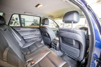 BMW 5 SERIES 2.0 520d Luxury Touring 5dr Diesel Auto Euro 6 (s/s) (190 ps)