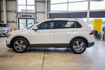 VOLKSWAGEN TIGUAN 2.0 TDI SEL SUV 5dr Diesel DSG Euro 6 (s/s) (150 ps)