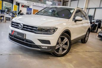 VOLKSWAGEN TIGUAN 2.0 TDI SEL SUV 5dr Diesel DSG Euro 6 (s/s) (150 ps)