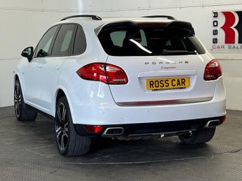 PORSCHE CAYENNE 3.0 TD V6 Platinum Edition SUV 5dr Diesel TiptronicS 4WD Euro 5 