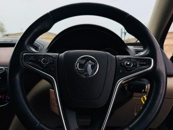 VAUXHALL INSIGNIA 2.0 CDTi ecoFLEX Elite Nav Sports Tourer 5dr Diesel Manual Euro 