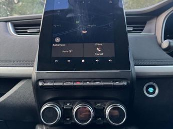 RENAULT ZOE R135 EV50 52kWh Iconic Hatchback 5dr Electric Auto (Boost Charge