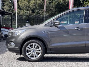 FORD KUGA 1.5 TDCi Zetec [Nav] 5dr - AUTO!