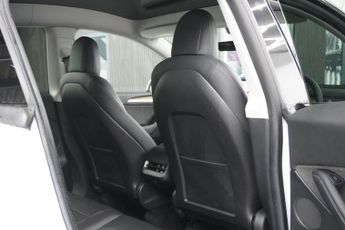 TESLA MODEL Y SUV 5dr Electric Auto RWD (346 ps)