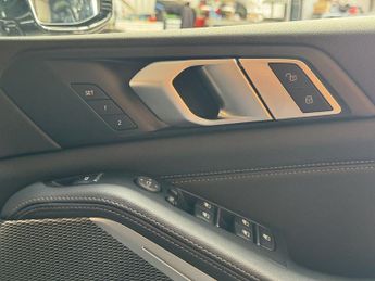 BMW X5 3.0 30d M Sport SUV 5dr Diesel Auto xDrive Euro 6 (s/s) (265 ps)