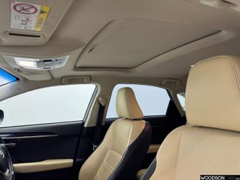 LEXUS NX 2.5 300h Premier SUV 5dr Petrol Hybrid E-CVT 4WD Euro 6 (s/s) (1