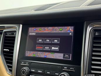 PORSCHE MACAN 3.0 V6 S SUV 5dr Petrol PDK 4WD Euro 6 (s/s) (340 ps)