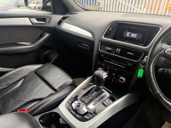 AUDI Q5 2.0 TDI S line Plus SUV 5dr Diesel S Tronic quattro Euro 6 (s/s)