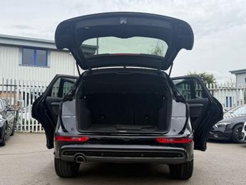 AUDI Q5 2.0 TDI S line Plus SUV 5dr Diesel S Tronic quattro Euro 6 (s/s)
