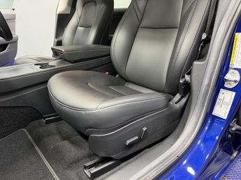 TESLA Model 3 Standard Range Plus Saloon 4dr Electric Auto RWD (241 bhp)