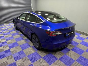 TESLA Model 3 Standard Range Plus Saloon 4dr Electric Auto RWD (241 bhp)