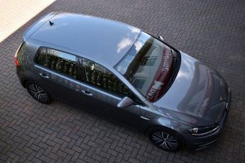VOLKSWAGEN GOLF 1.5TSi EVO SE NAV 5 DOOR DSG AUTO 128 BHP (EURO 6)