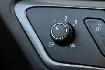 VOLKSWAGEN GOLF 1.5TSi EVO SE NAV 5 DOOR DSG AUTO 128 BHP (EURO 6)