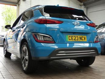 HYUNDAI KONA 64kWh Premium SUV 5dr Electric Auto (10.5kW Charger) (204 ps)