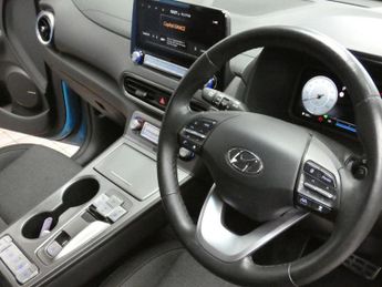 HYUNDAI KONA 64kWh Premium SUV 5dr Electric Auto (10.5kW Charger) (204 ps)