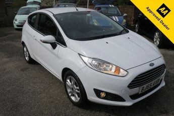 Ford Fiesta 1.25 Zetec Hatchback 3dr Petrol Manual Euro 6 (82 ps) 35k  SERVI