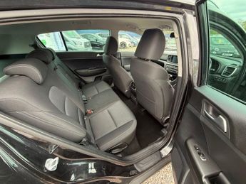 KIA SPORTAGE 1.6 CRDi EcoDynamics+ 2 SUV 5dr Diesel Hybrid DCT Euro 6 (s/s) (