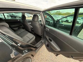 KIA SPORTAGE 1.6 CRDi EcoDynamics+ 2 SUV 5dr Diesel Hybrid DCT Euro 6 (s/s) (