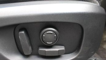 LAND ROVER DISCOVERY SPORT 2.0 SD4 HSE Black SUV 5dr Diesel Auto 4WD Euro 6 (s/s) (240 ps)