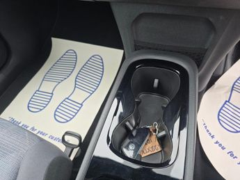 VOLKSWAGEN ID.3 Pro 58kWh Life Hatchback 5dr Electric Auto (145 ps)