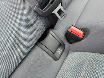 VOLKSWAGEN ID.3 Pro 58kWh Life Hatchback 5dr Electric Auto (145 ps)